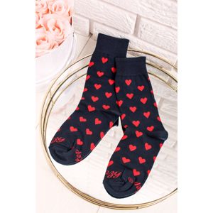 Tmavomodré vzorované ponožky Srdíčka modro-červené