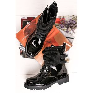 Černé lakované kotníkové boty Isabella